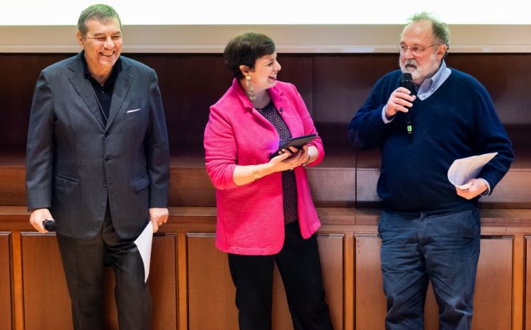 Francesca Romana Barberini tra Claudio Ceroni, a sinistra, e Paolo Marchi