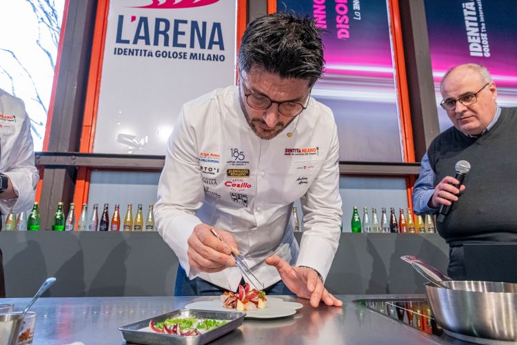 Andrea Aprea impiatta Anatra e Scampi con Radicchio, Mela, Eucalipto