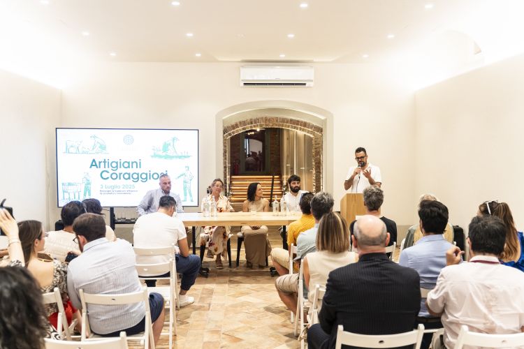 Il primo incontro di Artigiani Coraggiosi  ha tenuto a battesimo la sala convegni della struttura di Cerreto Guidi
