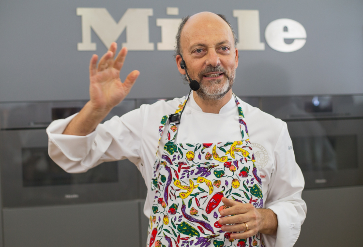 Moreno Cedroni a Slow Fish ha parlato a nome degli