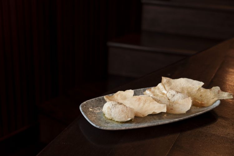 Baccalà mantecato e pane carasau