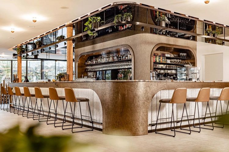 Il bancone del Bar Vitae
