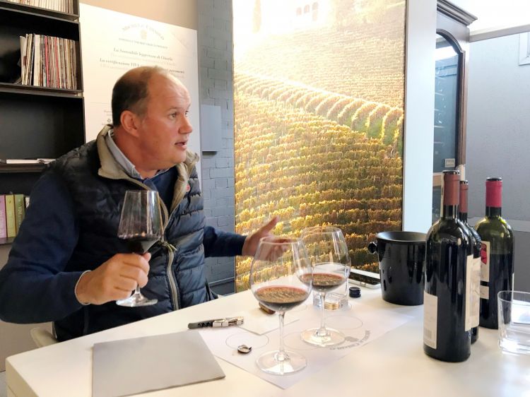 Stefano Chiarlo racconta i suoi vini
