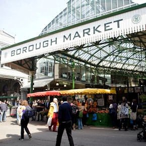 Il lunedì mattina potreste incontrare Heinz Beck all'interno del Borough Market, dove si trovano prelibatezze locali e internazionali