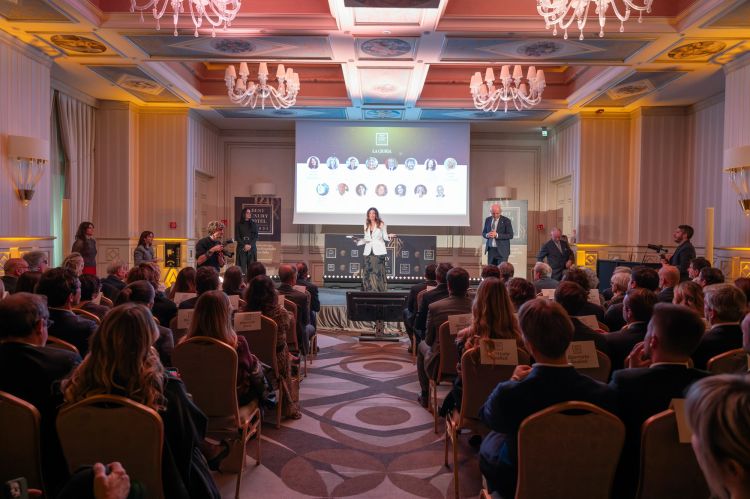 A presentare la serata dei Best Luxury Hotel Award