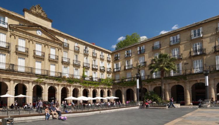 La Plaza Nueva di Bilbao
