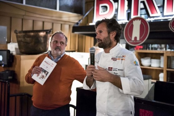 Carlo Cracco con Paolo Marchi nei giorni scorsi al