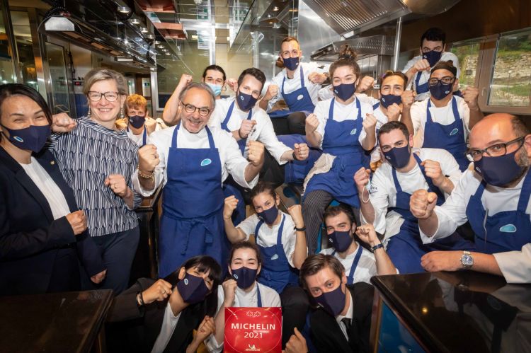 Parte dello staff del Piccolo Lago di Marco Sacco