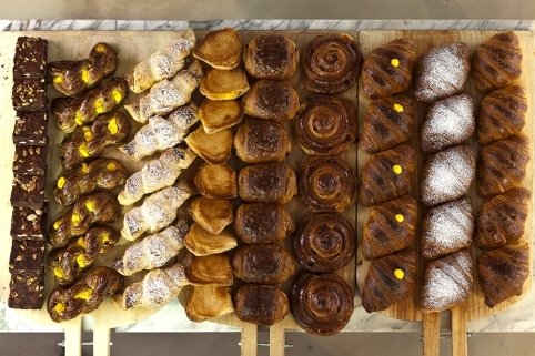 Is the best brioche in Milan the one made at Pavè? According to Camilla Baresani indeed it is