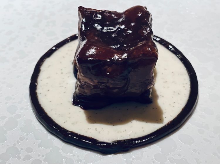 Maranciana, limune niuru, agghiu tostatu ovvero Melanzana, limone nero, aglio tostato