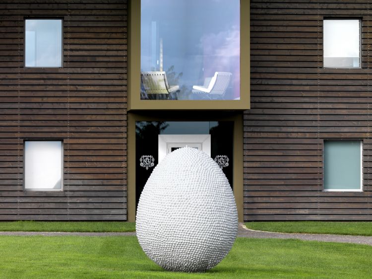 Egg Concept by Spirito Costa. Foto Massimo Listri
