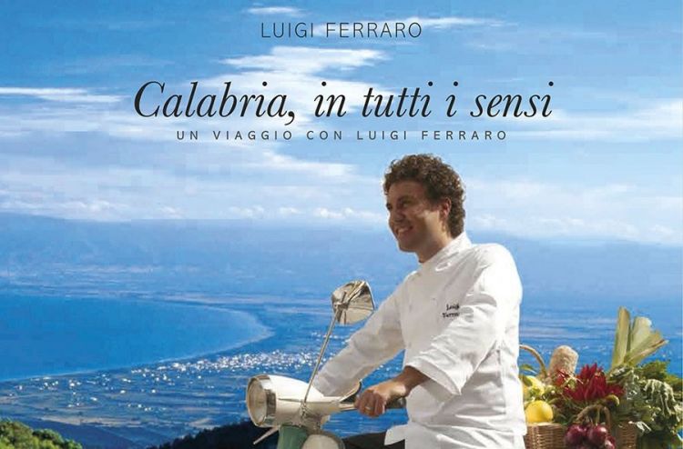 Ferraro è anche autore di un libro, con le foto di Riccardo Marcialis
