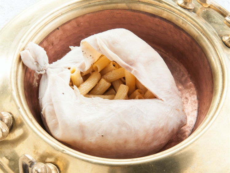 La Cacio e pepe in vescica di Riccardo Camanini
