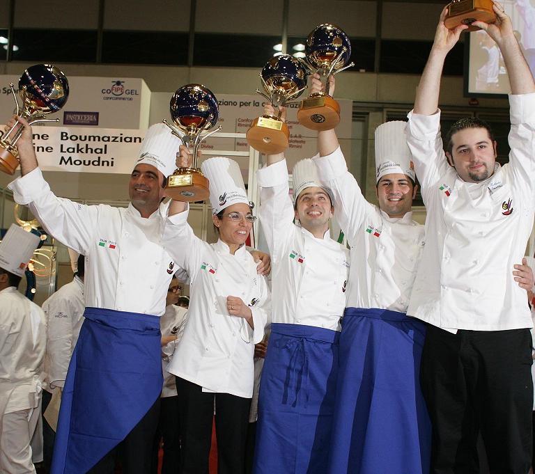 «Anno 2008: sono la prima donna a vincere il titolo di Campione del mondo di gelato con il team Italiano al  Sigep. Ho preparato e bilanciato tutte le ricette che una giuria di fama internazionale ha decretato le migliori del mondo»

