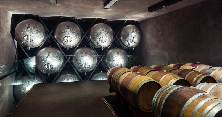 Il Rarity continua il suo lungo affinamento in cantina