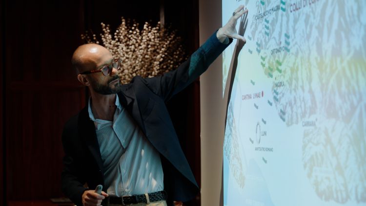 Diego Bosoni presenta Cantine Lunae, l'azienda