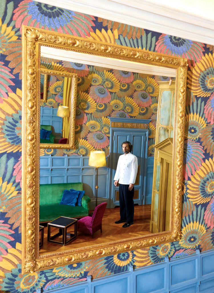 Carlo Cracco&nbsp;in uno scatto tratto da&nbsp;Cracco in Galleria
