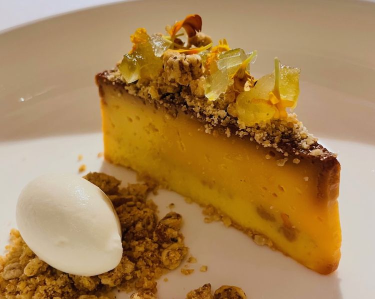 Caruso: Latte in piedi bolognese? No, pastiera napoletana