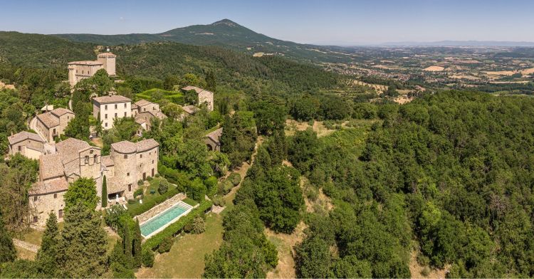 Il Castello di Fighine visto dall'alto
