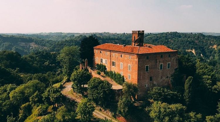 Castello di Monteu Roero
