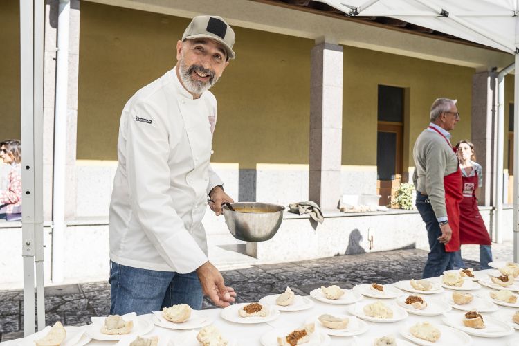 Lo chef Andrea Ribaldone
