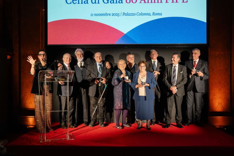 I consiglieri nazionali di FIPE, sul palco assieme al Presidente Lino Stoppani e a Francesca Romana Barberini