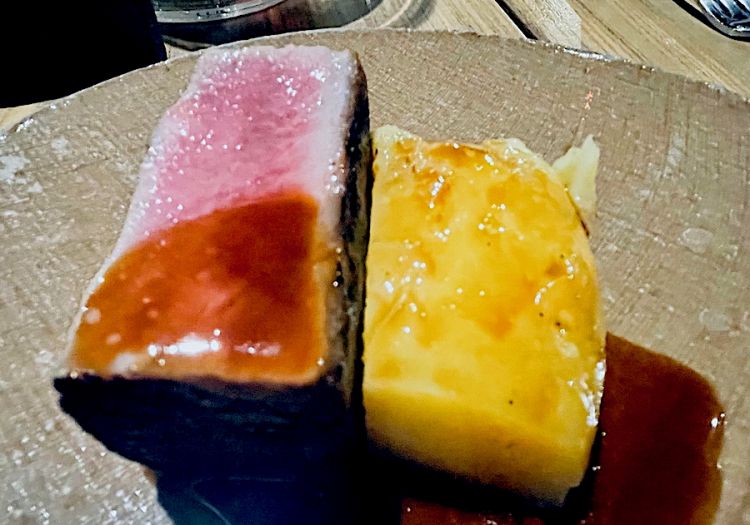 Agnello, rose, patate e caffè
