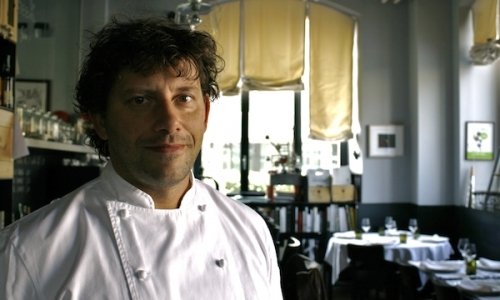 Un ritratto dello chef Cesare Battisti