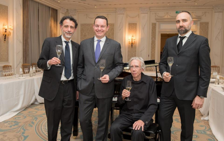 Il direttore del Bureau du Champagne Domenico Avolio, il direttore della comunicazione del Comitè Champagne Thibaut Le Mailloux, Fabio Soragna e Marco Anichini 
