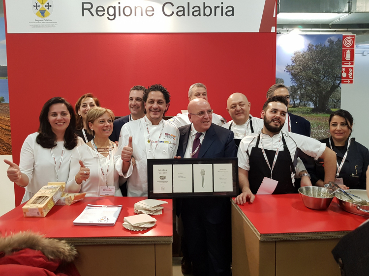 Gli chef calabresi allo stand della Regione Calabr
