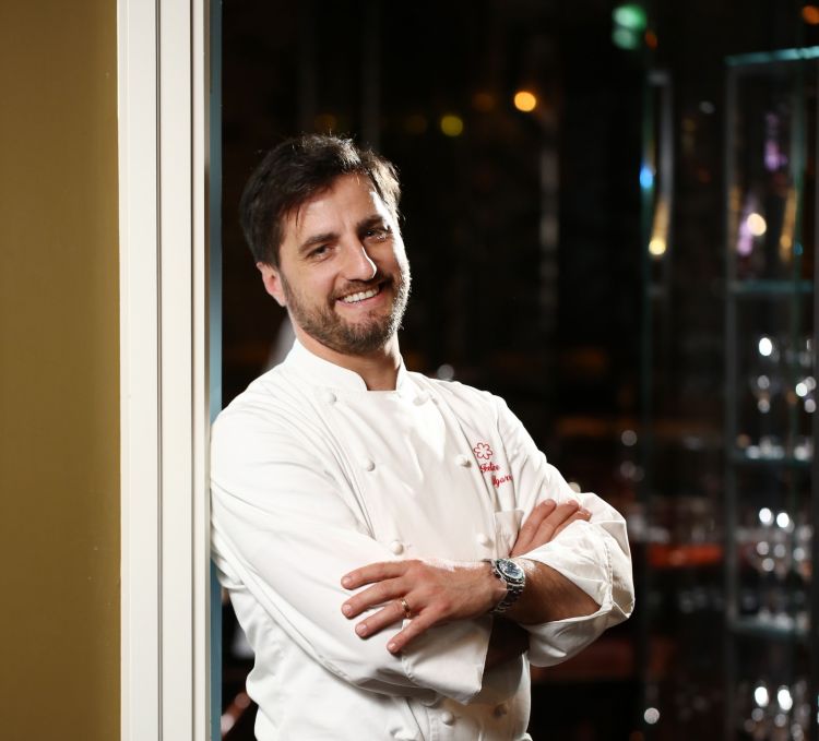 Lo chef Felice Sgarra, del ristorante Casa Sgarra, a Trani

