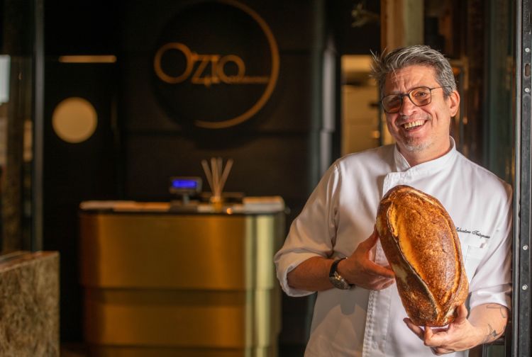 Salvatore Testagrossa con il suo pane
