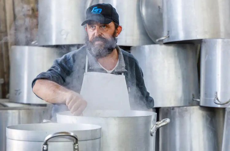 Vincenzo Pecchenino al lavoro