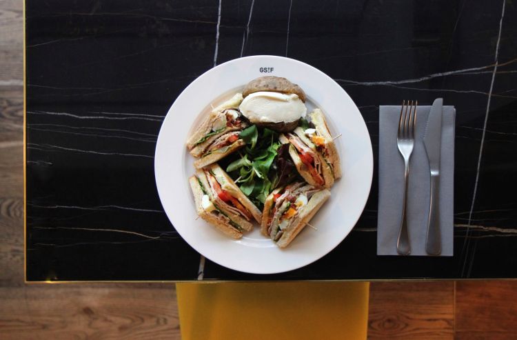 Il club sandwich di God Save The Food
