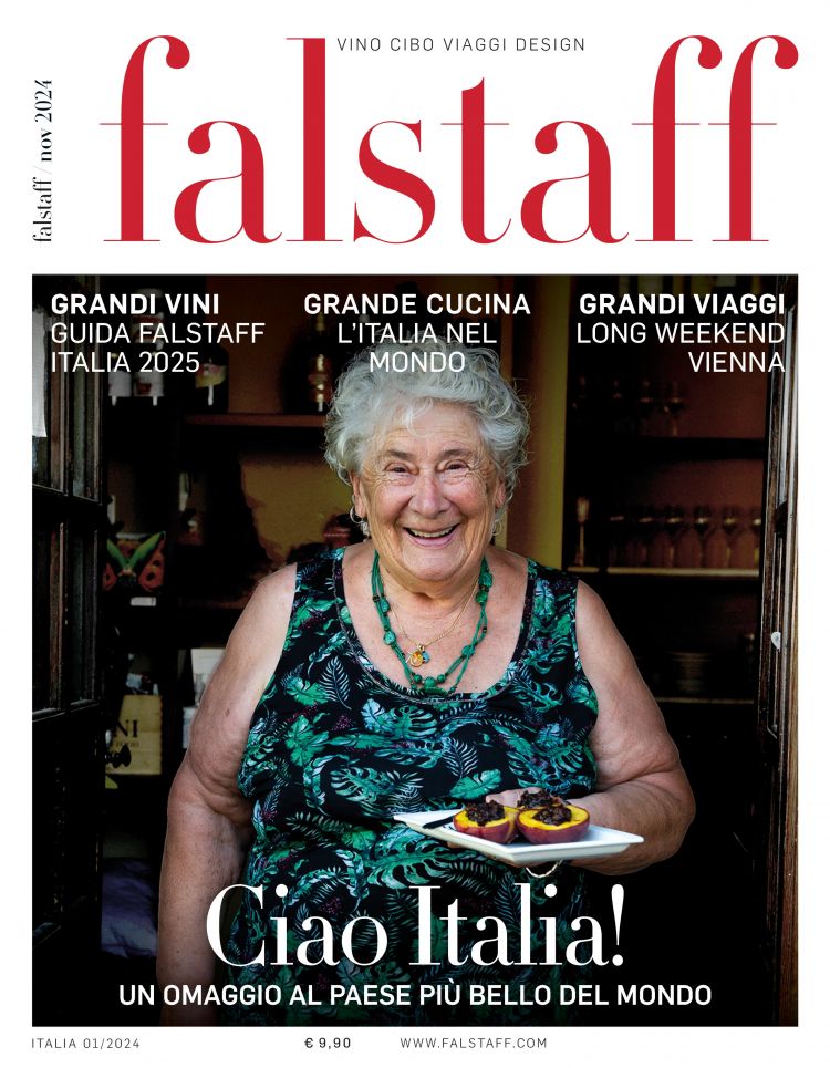 La copertina del primo numero italiano di Falstaff, protagoniste proprio le nonne