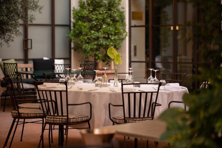 Piazzetta Ripetta è il caffè bistrot racchiuso nel cortile interno