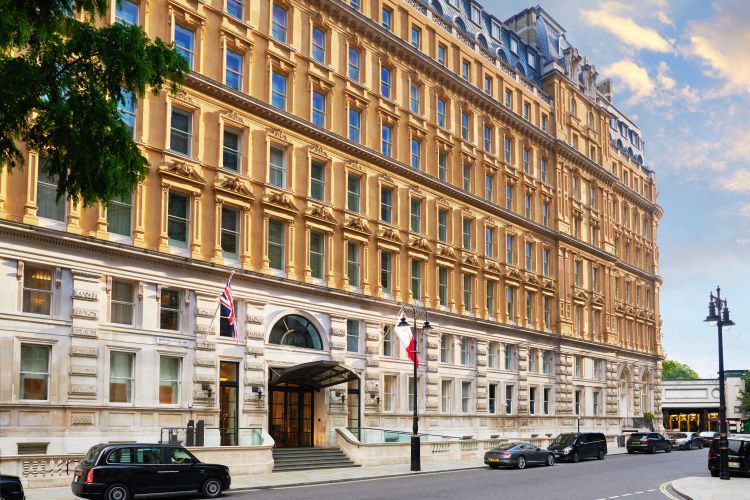 Il Corinthia London, in uno scatto di Jack Hardy
