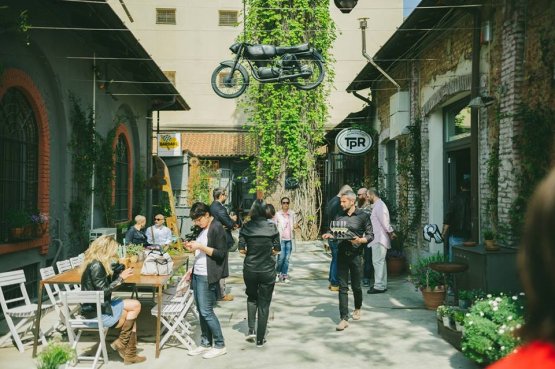 Lo splendido cortile milanese in cui nascerà il t