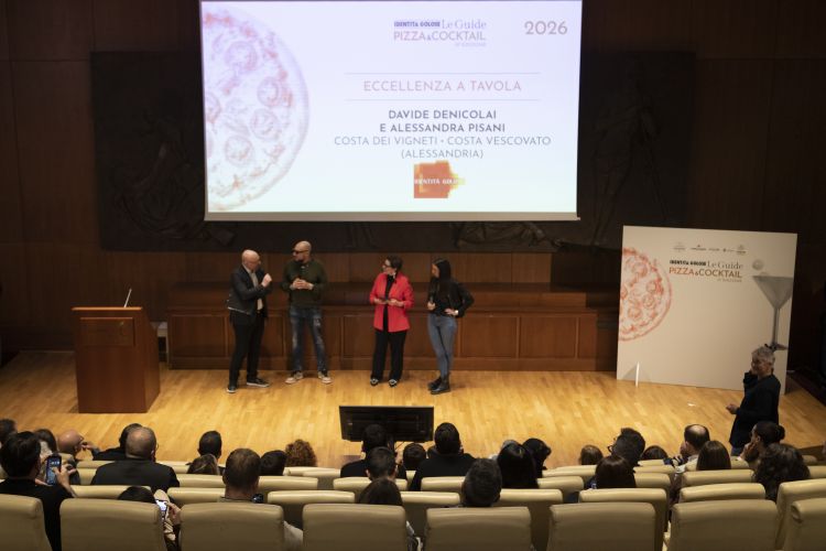 Costa dei Vigneti premiata dalla Guida di Identit&agrave; Golose alle Pizzerie e Cocktail Bar d'autore
