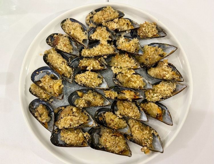 Cozze gratinate al Ristò Fratelli Pesce
