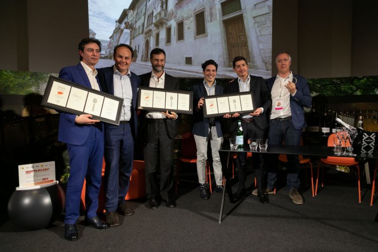 Tomberli, Lunelli, Cristofori, Piras, Dell'Agnolo e Gabriele Zanatta, moderatore del dibattito
