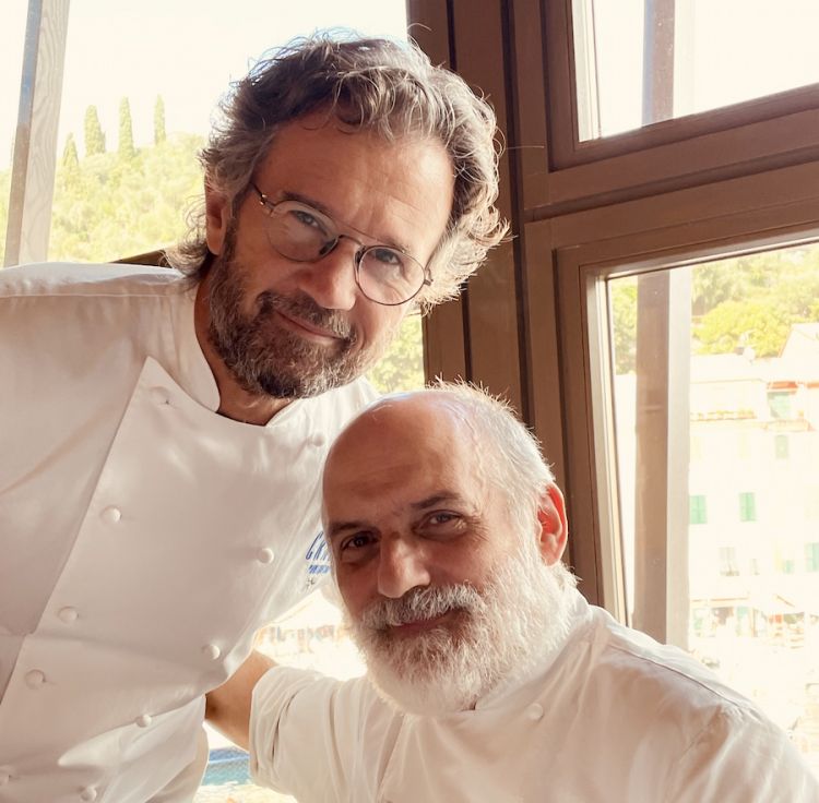 Carlo Cracco e Corrado Assenza nel ristorante del primo a Portofino sulla Riviera ligure di Levante
