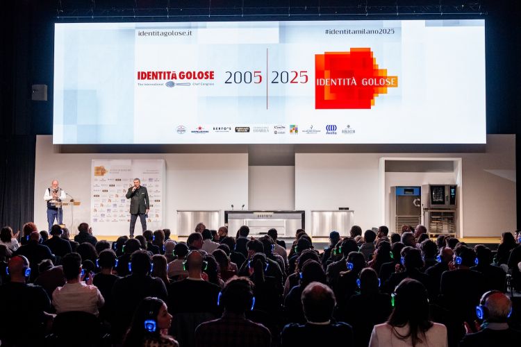 Identità Future, il congresso di Identità Golose numero 21, si terrà tra domenica 7 e martedì 9 giugno 2026, come la scorsa volta nei nuovi grandi spazi dell’Allianz MICo North Wing di Milano. Tutte le foto sono di Brambilla-Serrani

