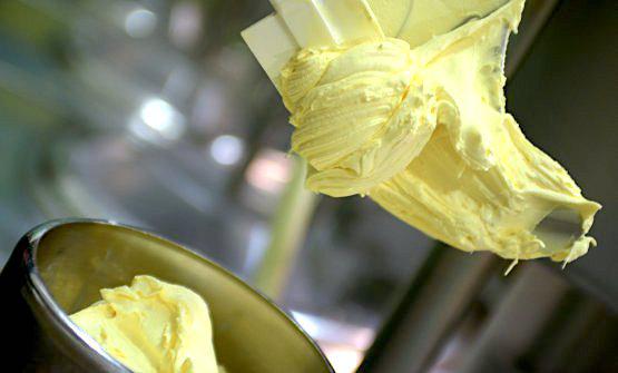 Il gelato di Galliera 49 "è una miscela a base di latte fresco del Sudtirolo e zucchero di canna biologico ed equo solidale"
