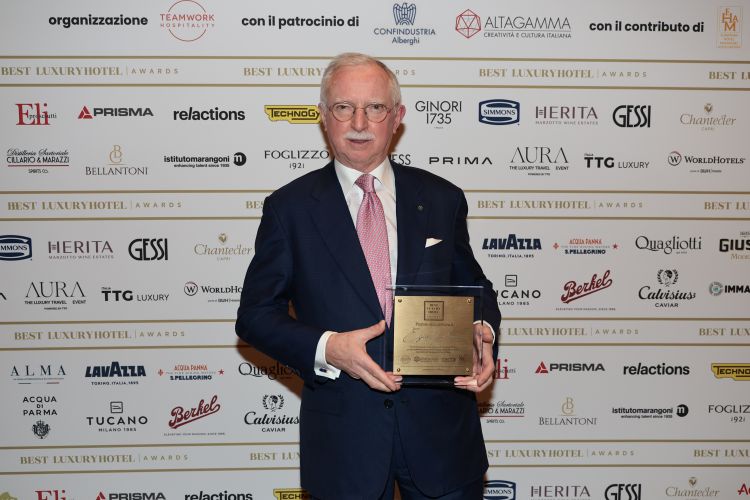 Premio alla Carriera a Ezio Indiani, da vent’anni alla guida del Principe di Savoia