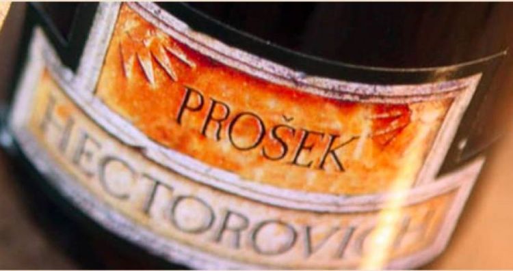 Il Prošek è un vino dolce croato: non ha nulla a che vedere con le bollicine del nostro Prosecco (foto dal sito federvini.it)
