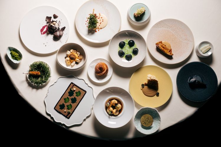 La caleidoscopica tavola d'autunno del ristora