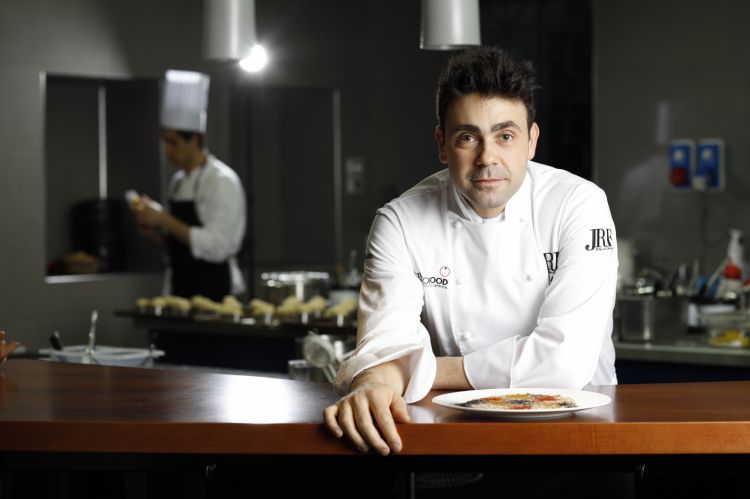 Daniel Canzian, chef dell'omonimo ristorante (foto di Lorenzo Rui)
