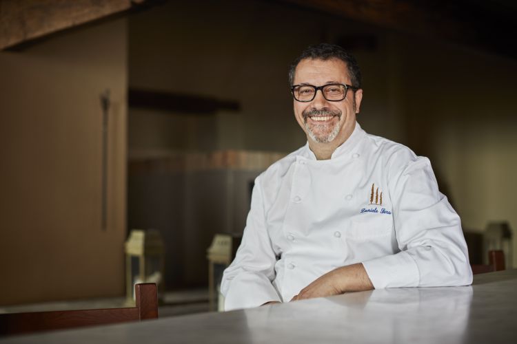 Daniele Sera, executive chef del ristorante Tosca di Castello di Casole, a Belmond Hotel, Toscana
