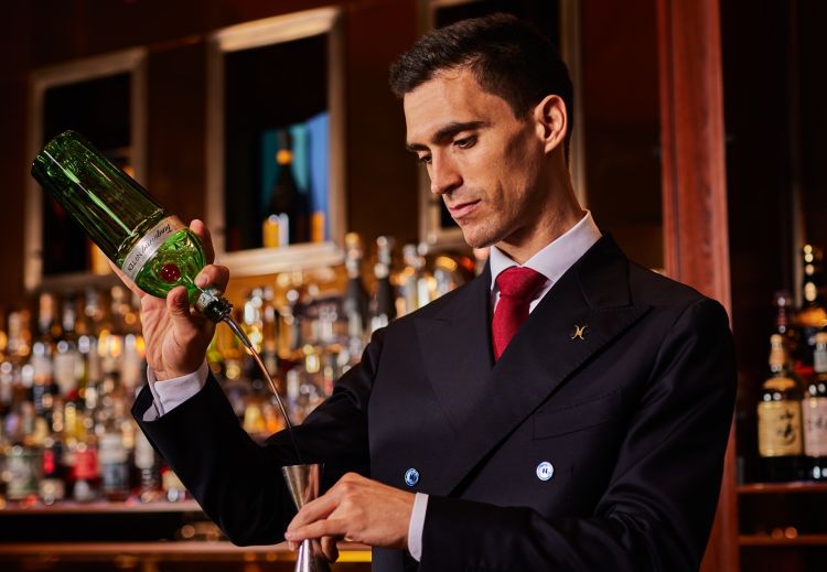 Il bar manager Daniele Celli
